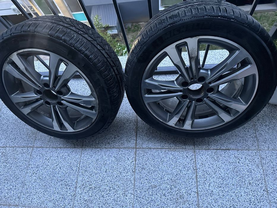 Set Jante Mercedes W212 5-twin-spoke R17  + anvelope de iarnă Michelin