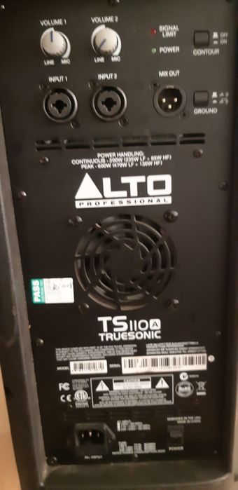 Vînd pereche de boxe alto