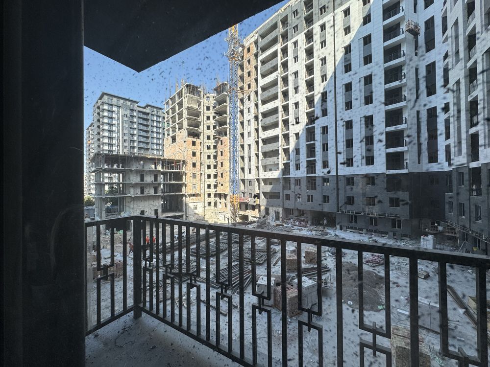 Продается новостройка центр 1/2/3 х ком Шота руставели