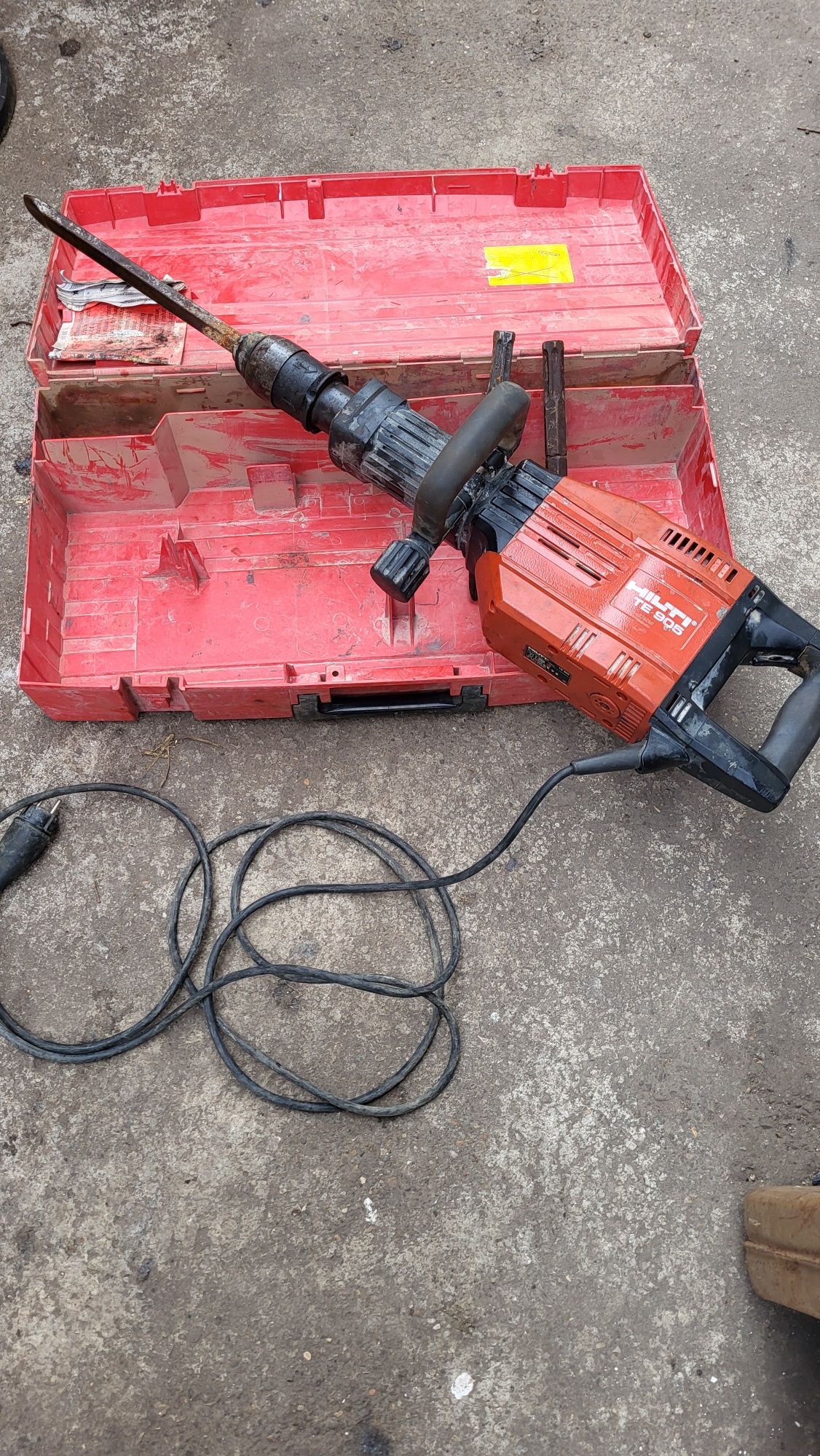 Vînd picamar Hilti  TE 905 în stare perfecta de functionare