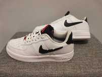 Nike Air Force 1.