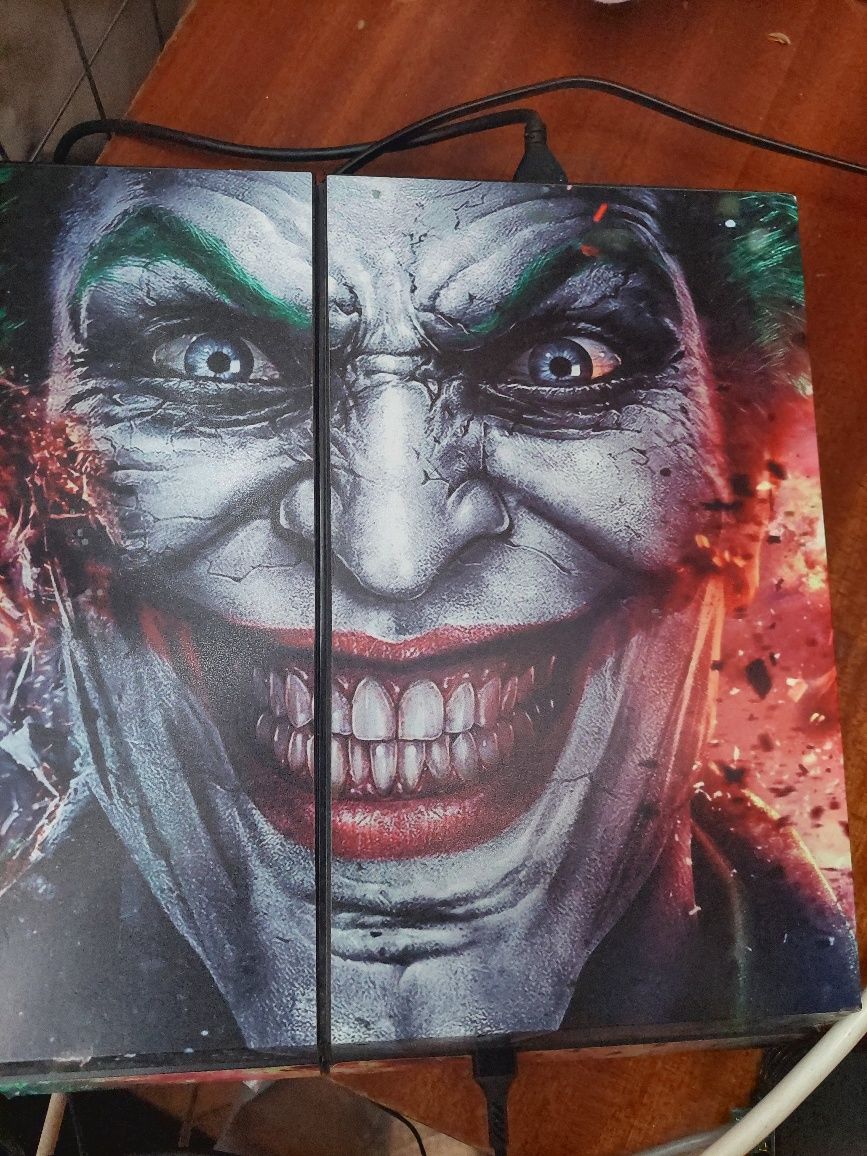 PlayStation 4 Первектно състояние
