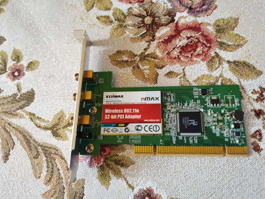 Placa de retea wireless EDIMAX 3 antene wifi