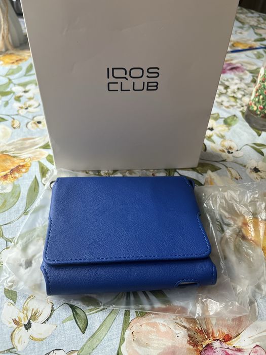 Breloc + Levia; Suport din piele Iqos Levia