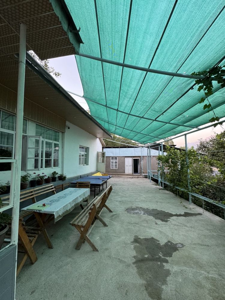 Dacha sotiladi sijjakda
