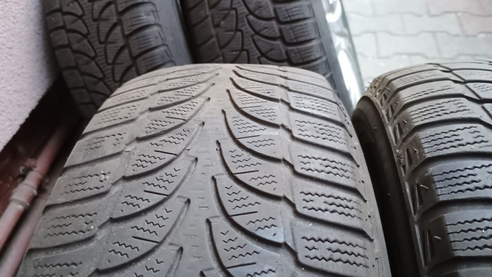 Vand roti iarna vw tiguan 215 65 R16 tabla