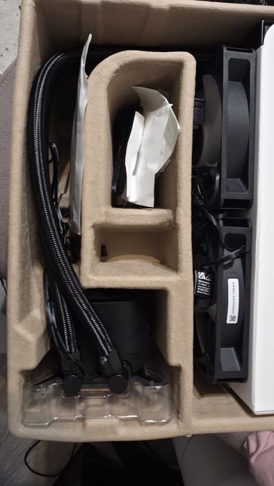 Cooler Corsair Nautilus RS 240