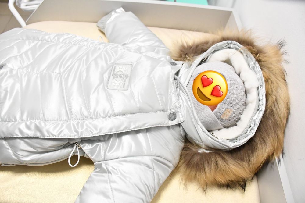 Продам комбинезон трансформер