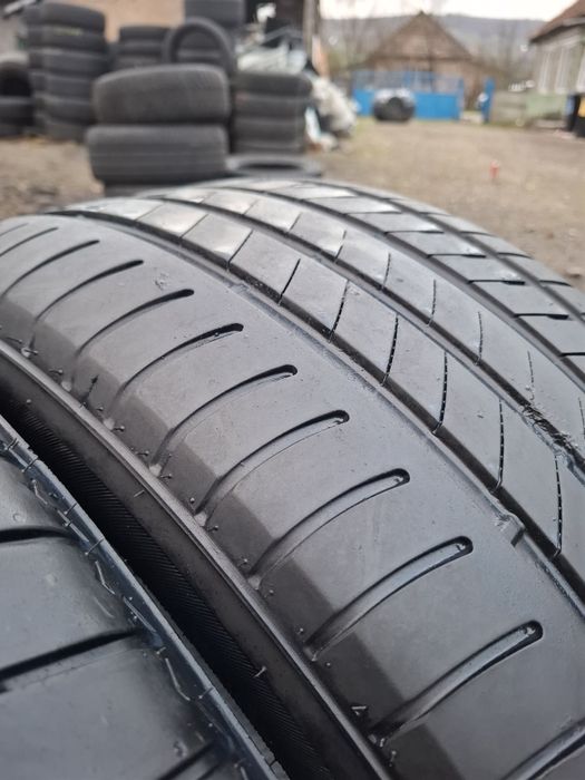 Vand 2 anvelope 305 40 20 brigestone bune de vara ca noi dot 2022