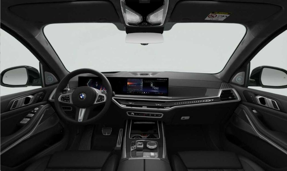 BMW X7 xDrive40i (G07) с гарантии в наличии