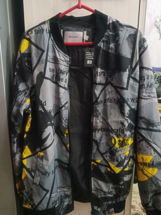 Продам вещи мужские можно на подростка