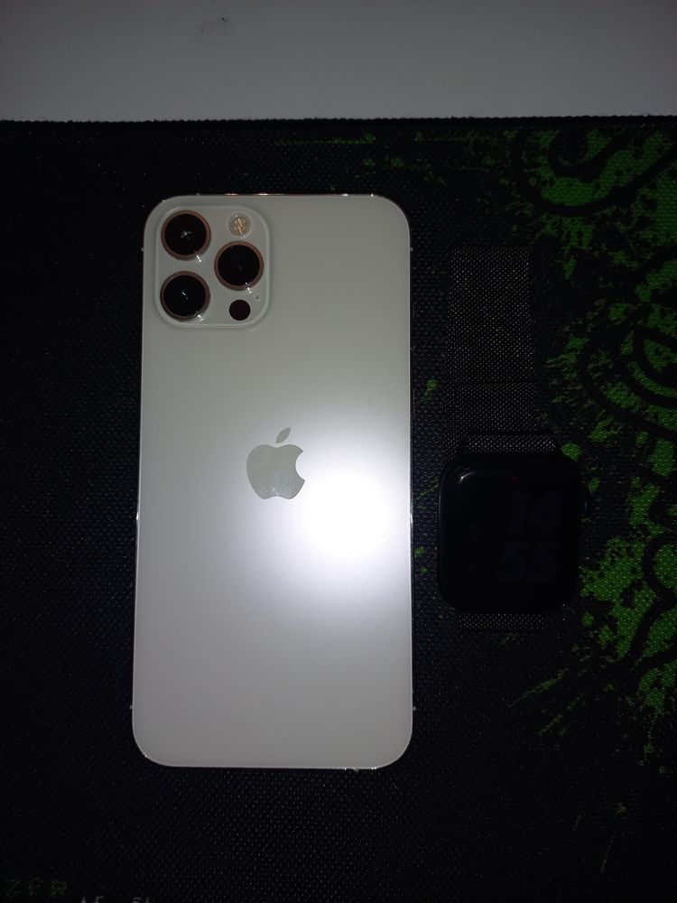 Iphone 12 pro max 256 gb + iwatch se2