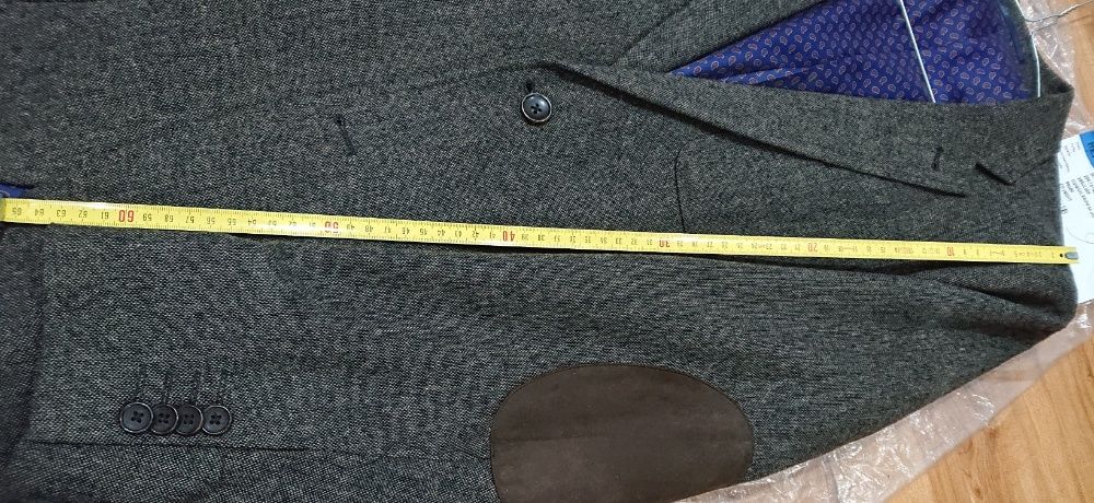 Пиджак F&F с декоративными заплатами на рукавах, размер L