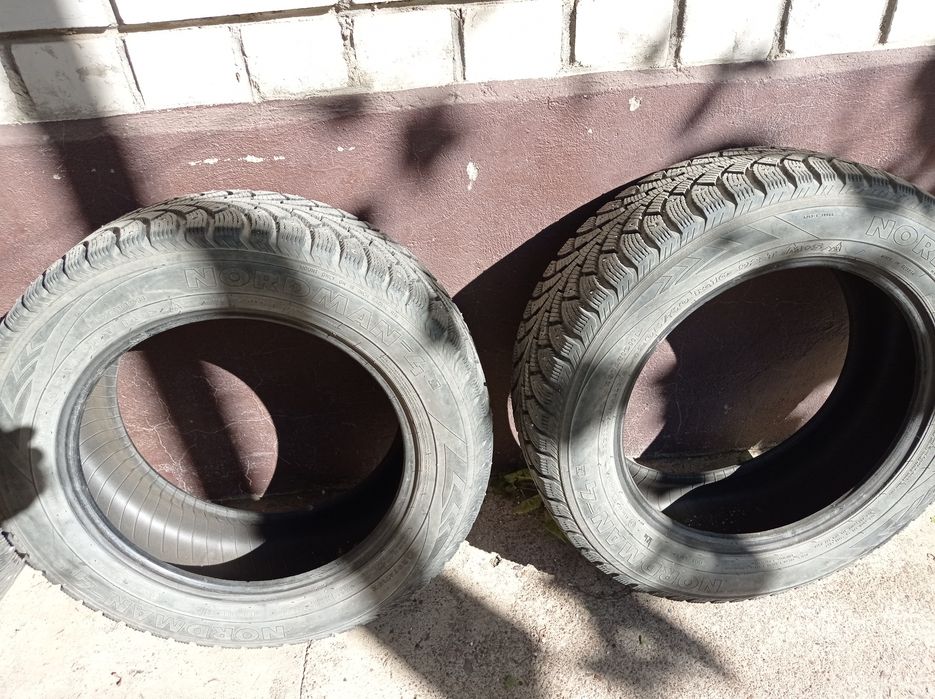 Продам резину шипованную