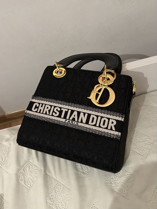 Сумка под Dior 19см х 18см черная