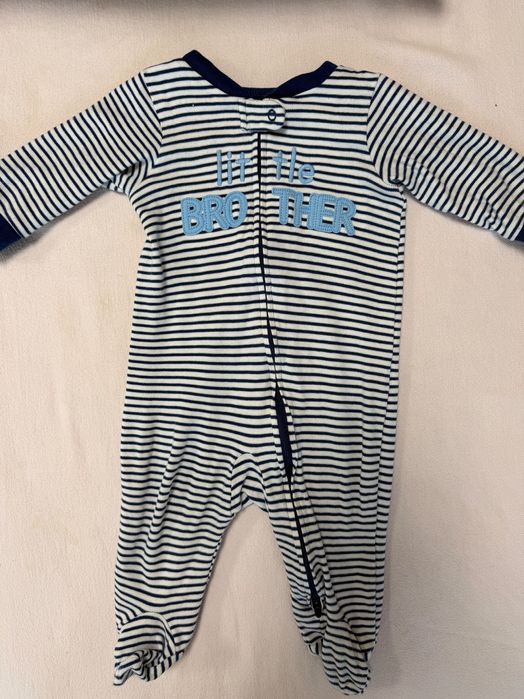 Бебешки ромпъри, размер 6 месеца