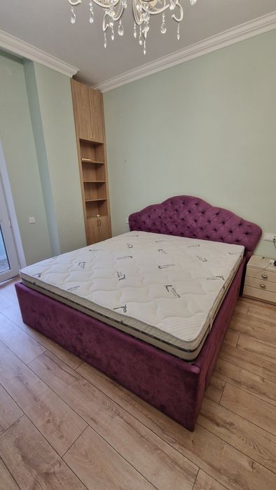 Кровать двуспальняя 180×200 без матраса