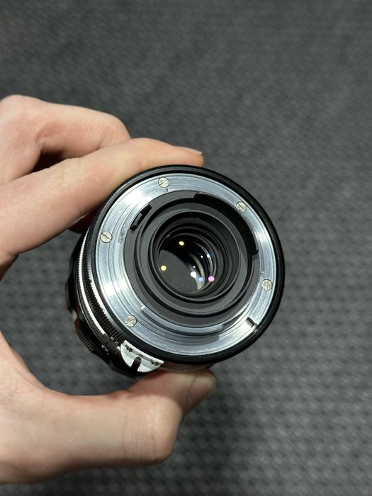 Nikon Nikkor Non-Ai 24mm F2.8