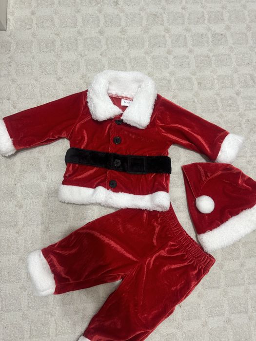 Жаңа жылдық аяз-ата киімі