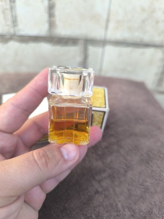 Продаю духи Франция