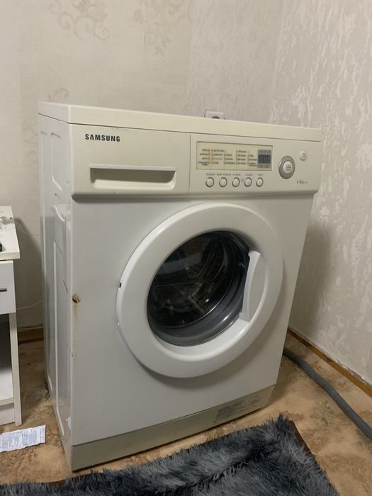 Продам стиральную машинку