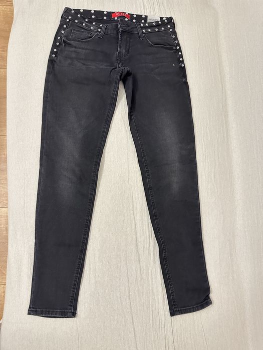 Blugi Guess marimea 26