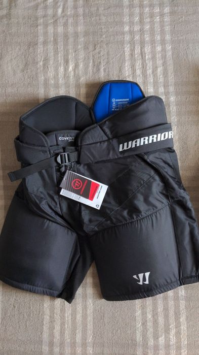 Продам шорты хоккейные новые Warrior и Bauer one55