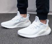 Оригинални  маратонки *ADIDAS ALPHABOOST  * EU- 41 1/3