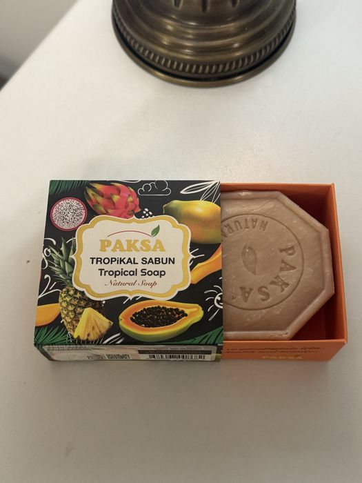 Spaum exotic, perfect pentru maini si corp