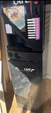 Aparat automat cafea Nescafe