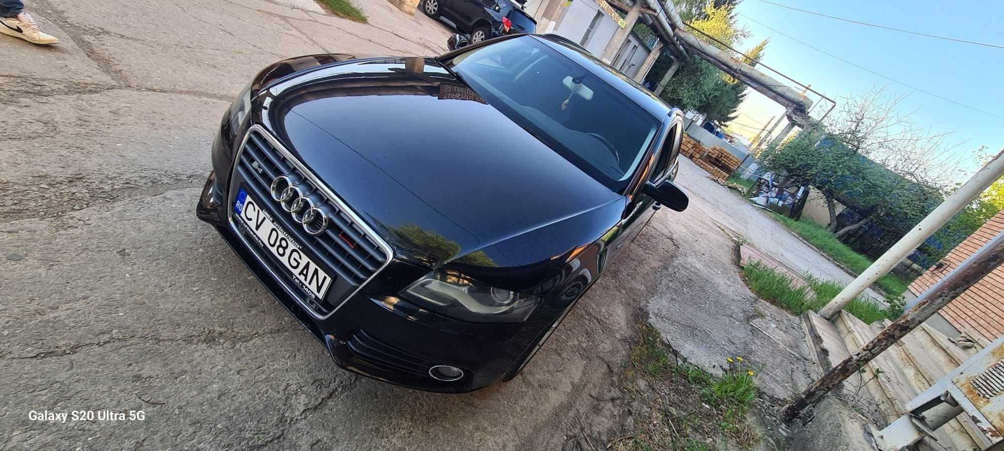 Vând Audi A4 b8 S line