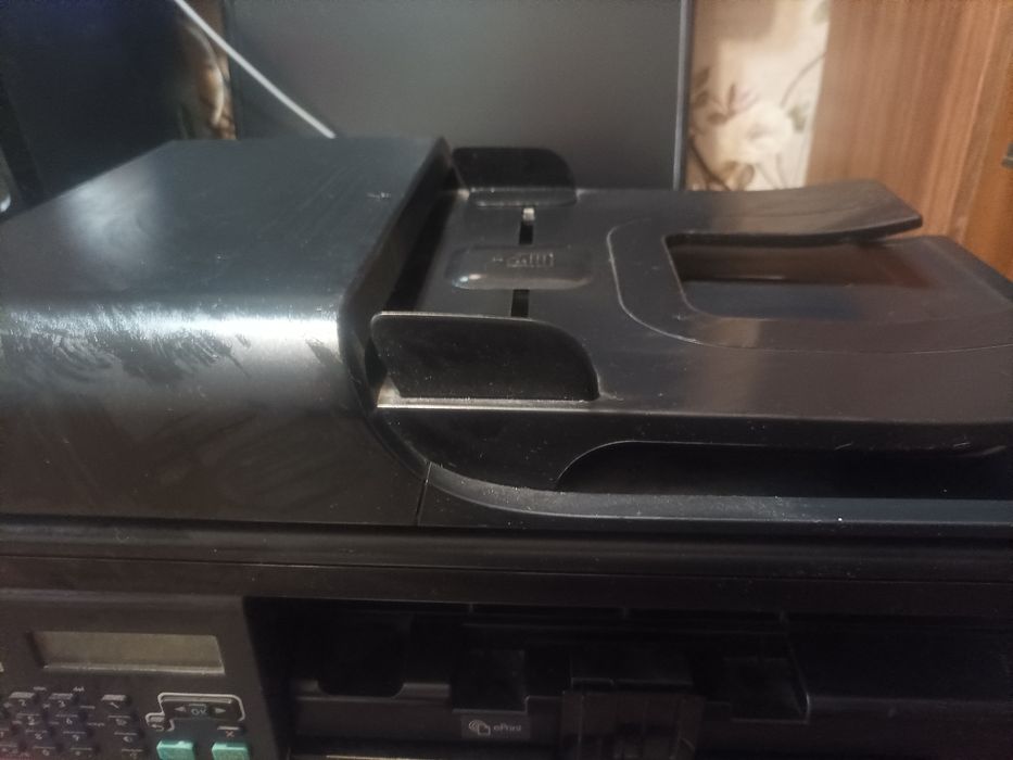 МФУ (принтер/сканер/копир/факс) HP LaserJet Pro M1214nfh MFP Лазерная