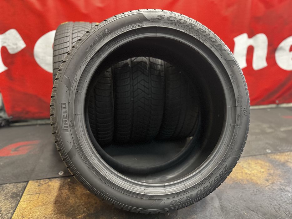 255 45 20/285 40 20, Зимни гуми, Спорт пакет, Pirelli ScorpionWinter