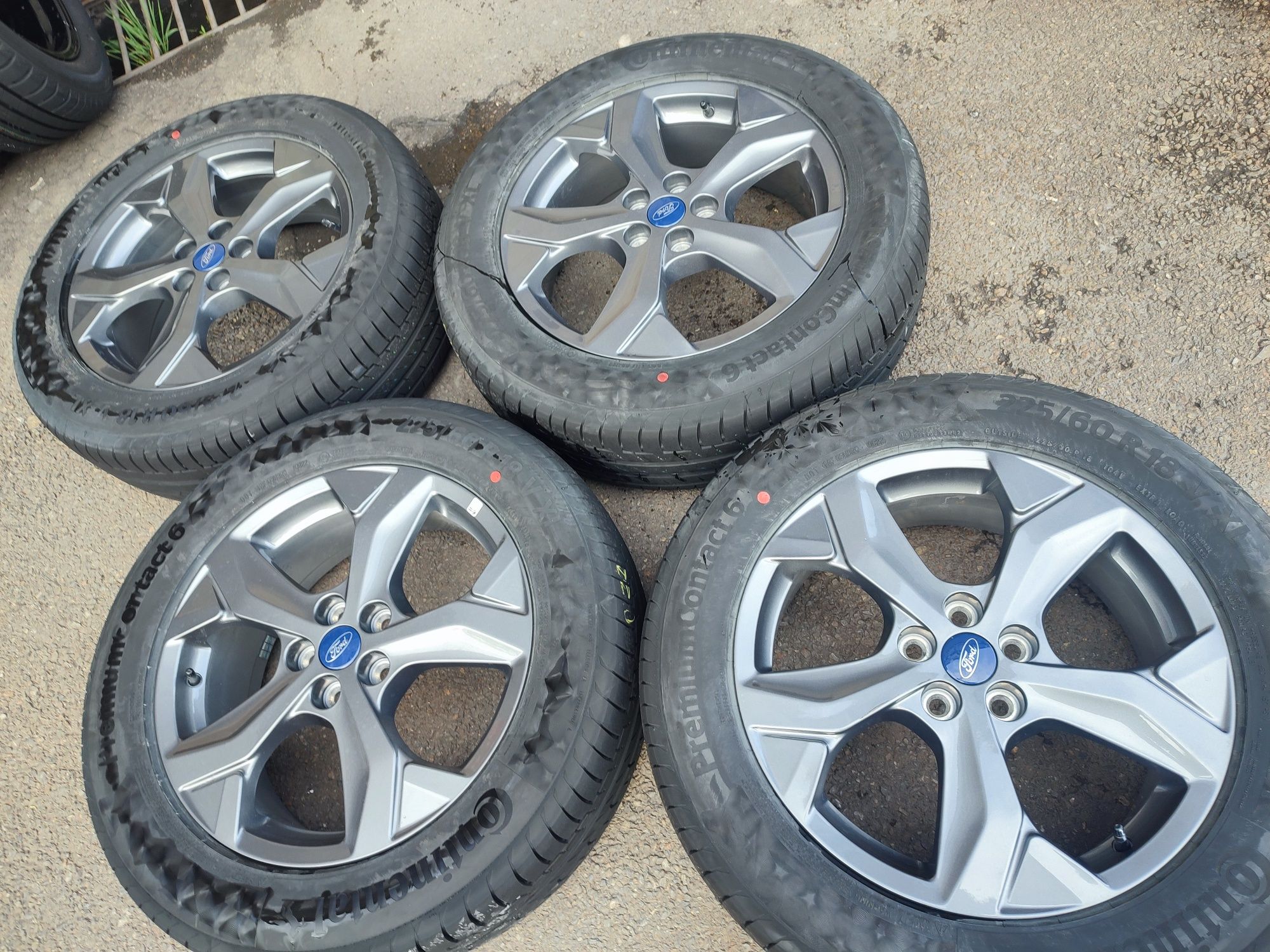 18" оригинални алуминиеви джанти с гуми за Ford Kuga...