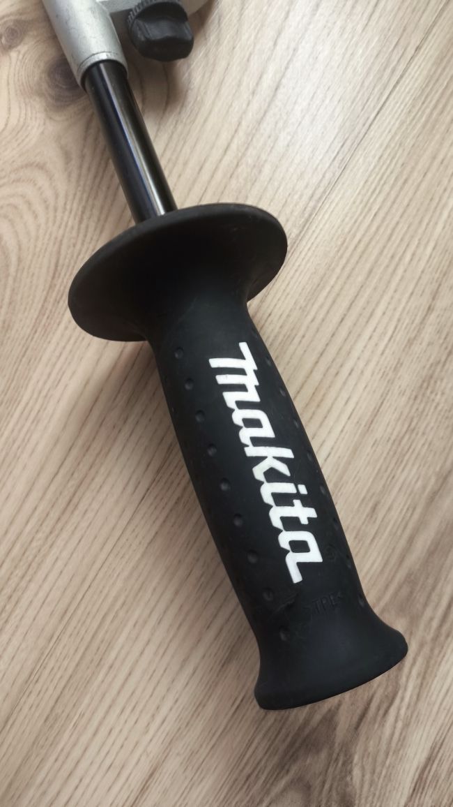 Странична дръжка Makita  312C732