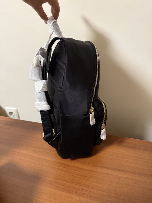 Чисто нова, оригинална раница Tommy Hilfiger