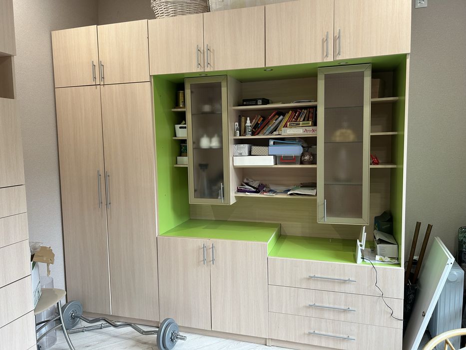 Стенка в гостинную, зал.