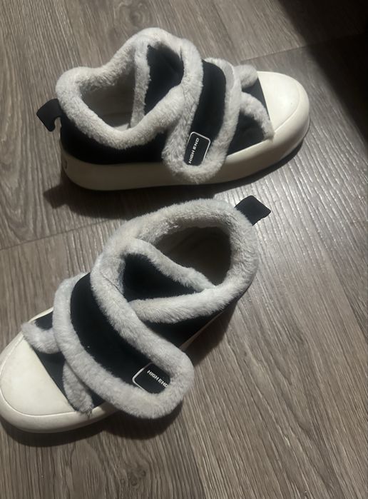 Дамски обувки Sara Pen