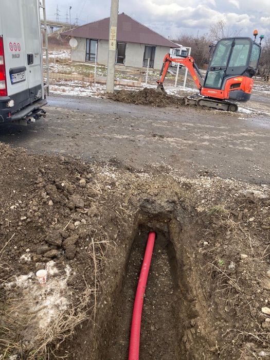 Inchiriem miniexcavator 2.7t sapaturi santuri fundatii beci apa gaz