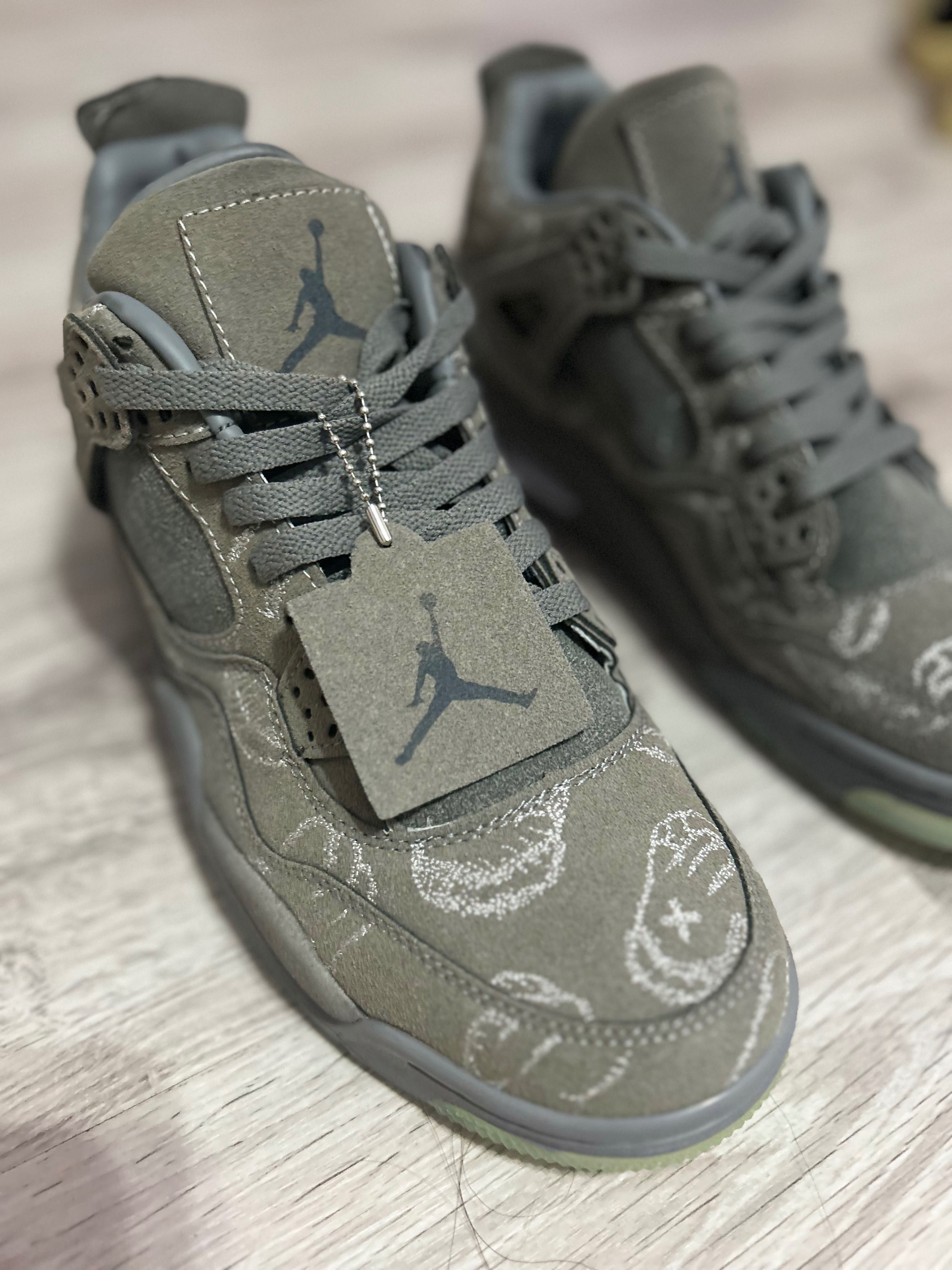 Air Jordan 4 RETRO