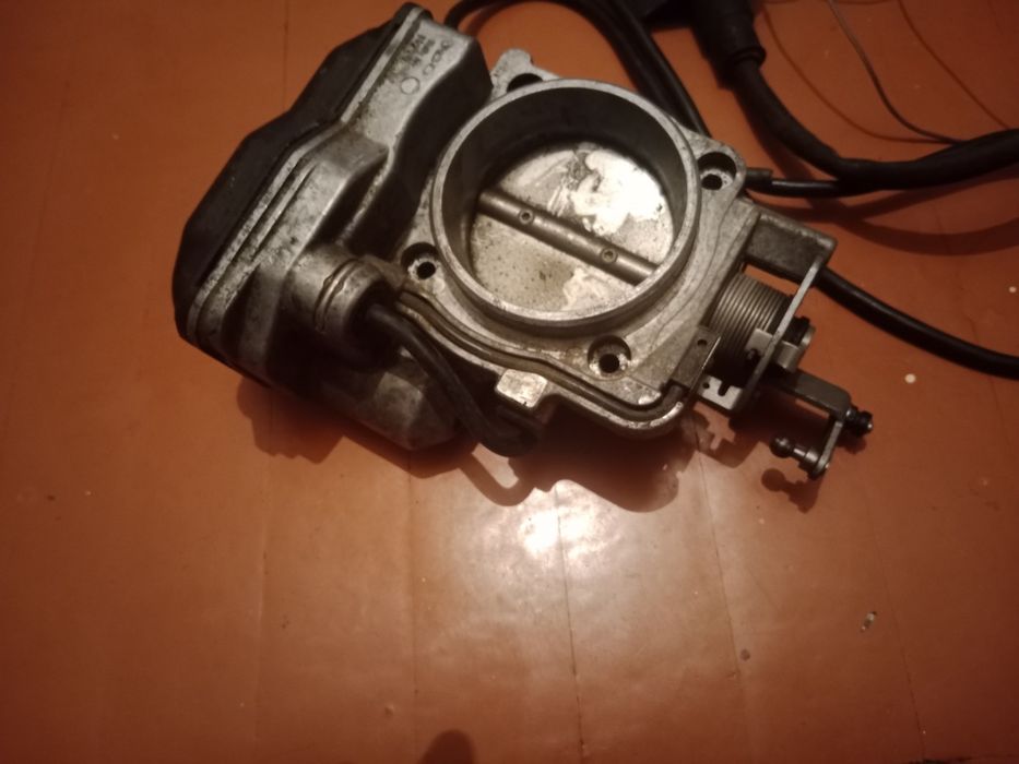 Дроссельная заслонка