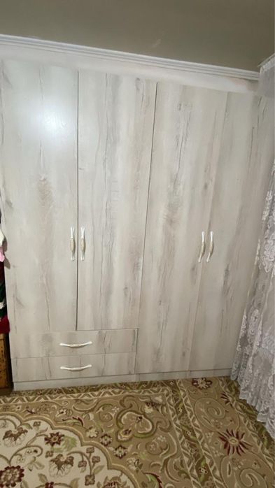 Улкен шкаф сатылады