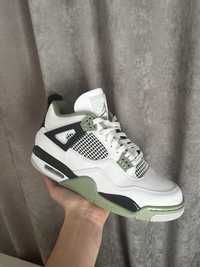 Jordan 4 Seafoam