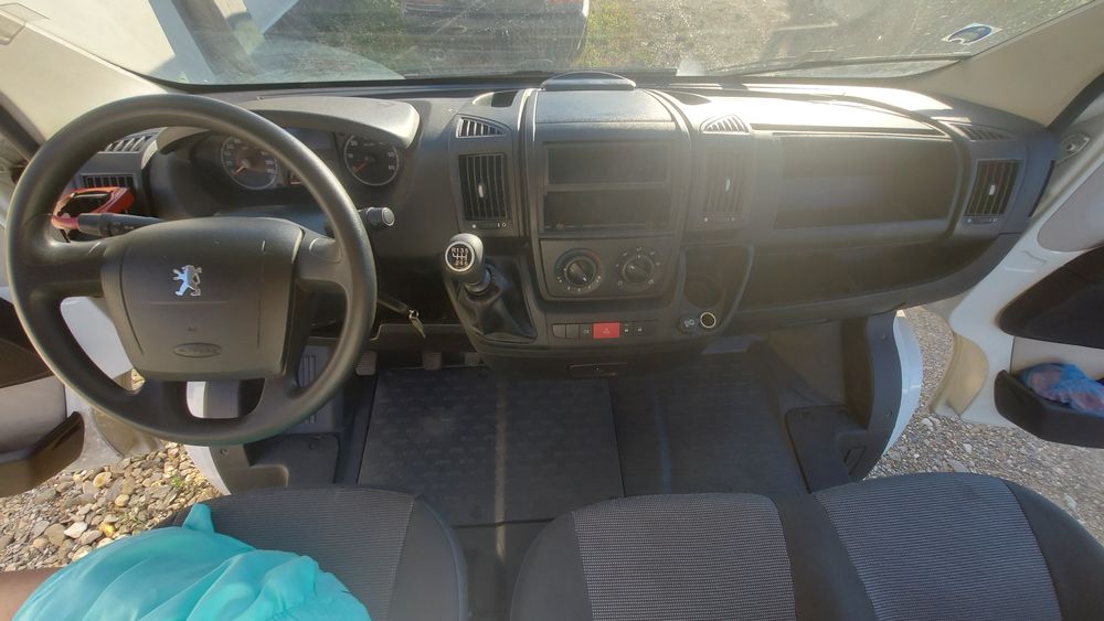 Autoutilitara Peugeot Boxer prelata 2014, 2.2 diesel, manuala