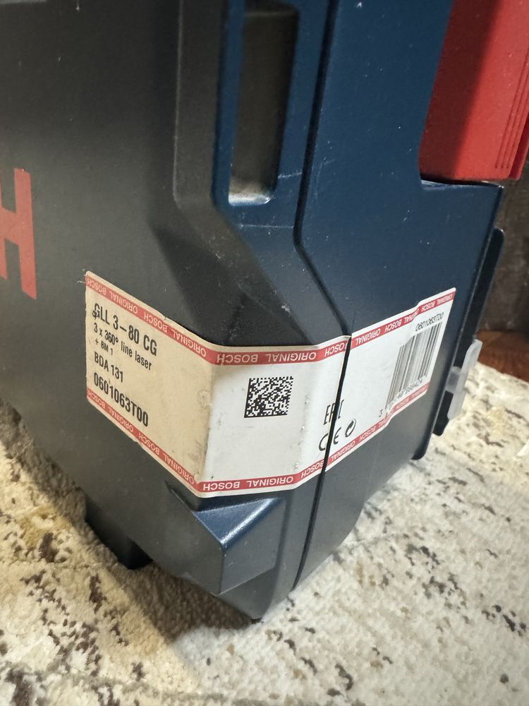 Лазерный уровень Bosch GLL 3-80 CG Professional