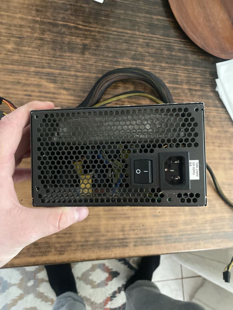 Vand sursa 550w