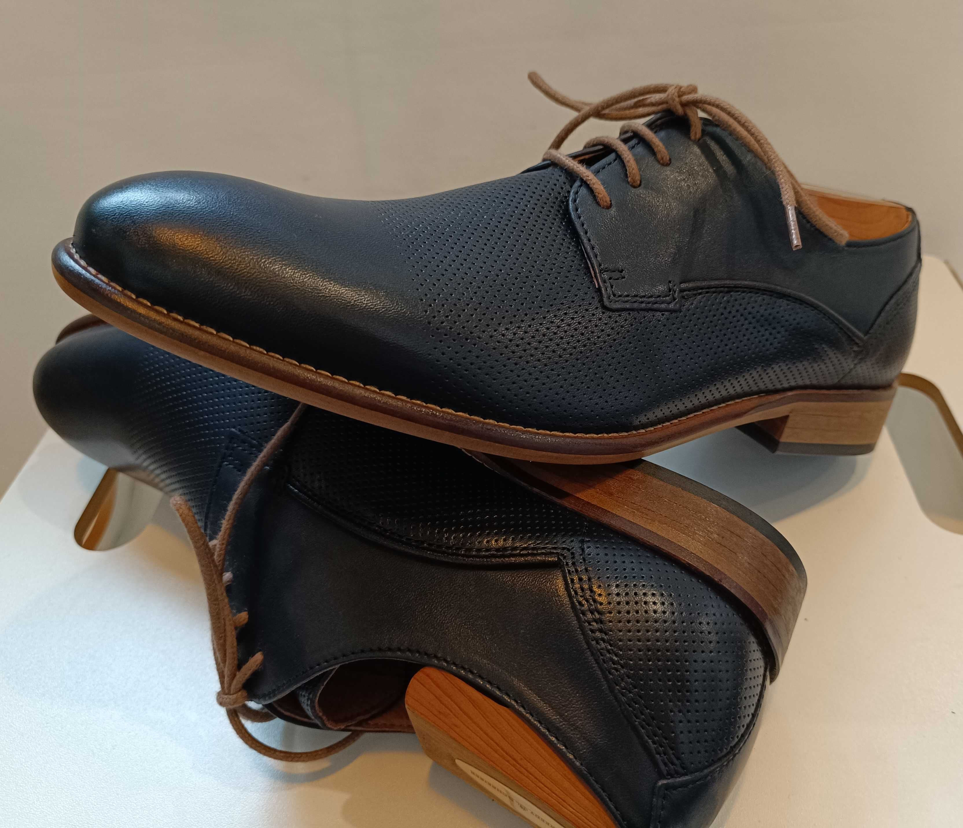Pantofi derby 40 40.5 premium MInelli NOI piele naturala moale