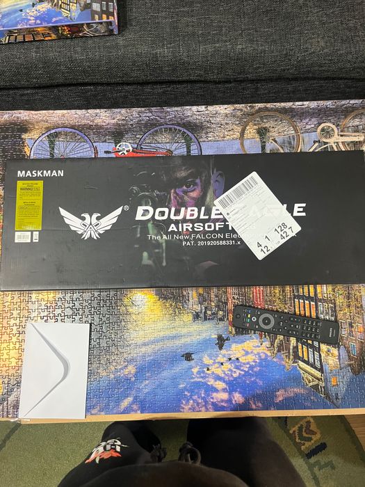 Airsoft автомат с подаръци – очила, батерия и топчета