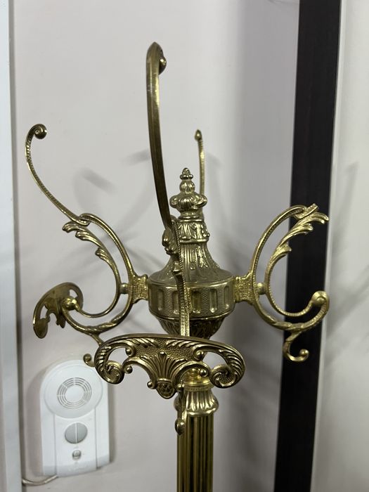 2 cuiere de bronz , unul simplu unul cu onix