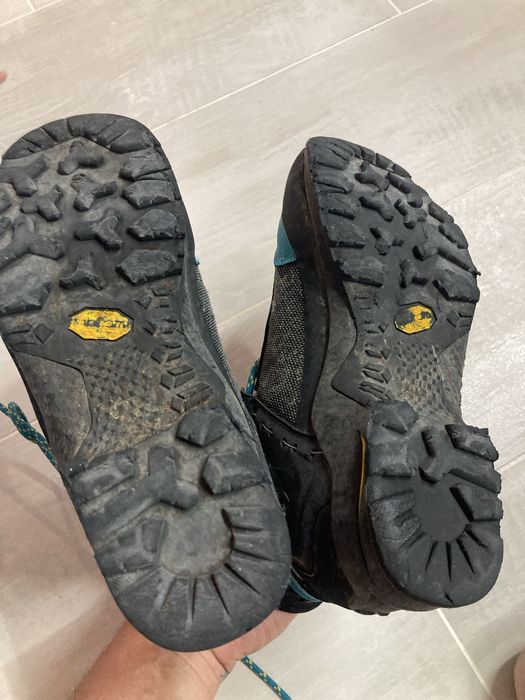 Bocanci Salewa goretex 38